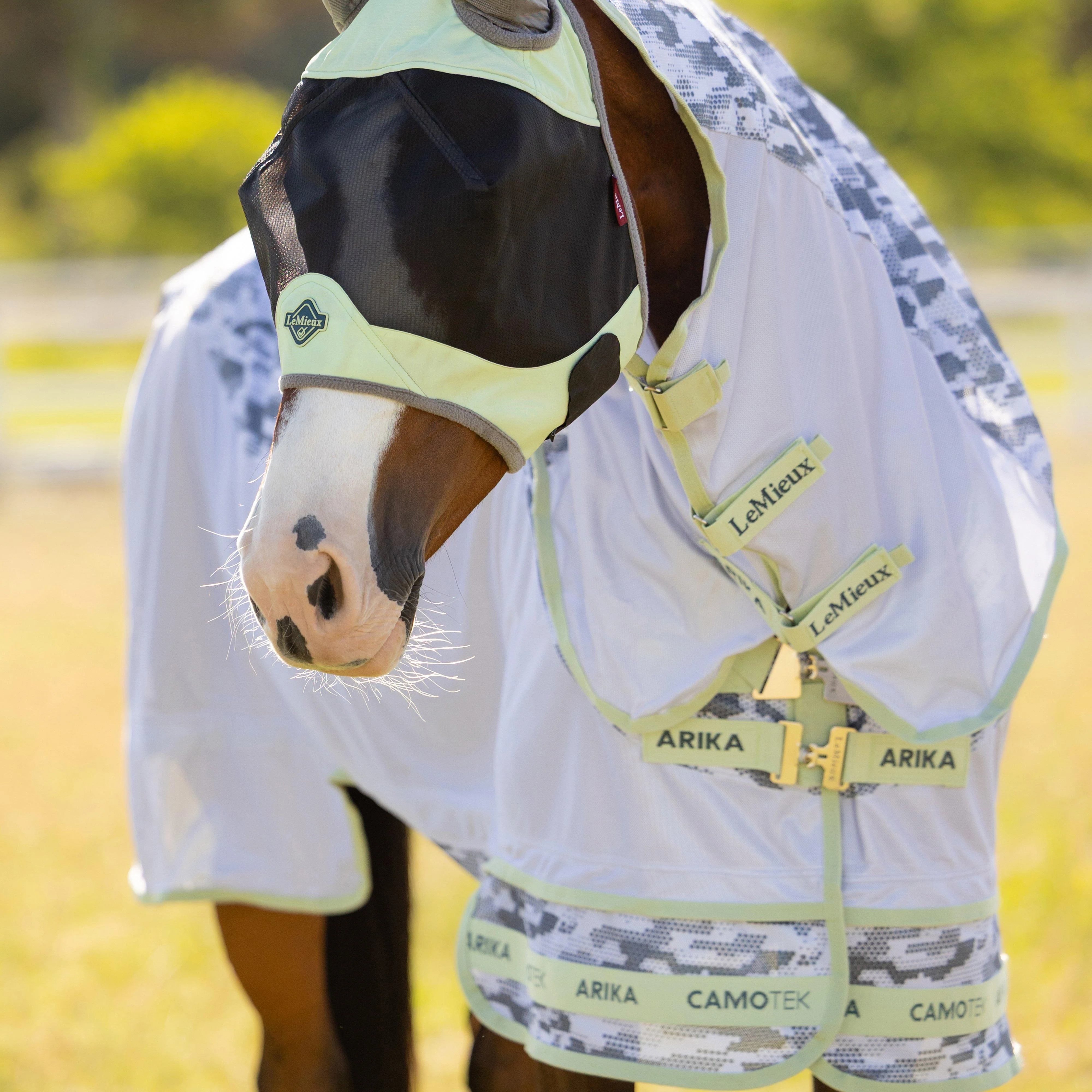 Arika Camo-Tek Fly Rug Macaron - Image 10