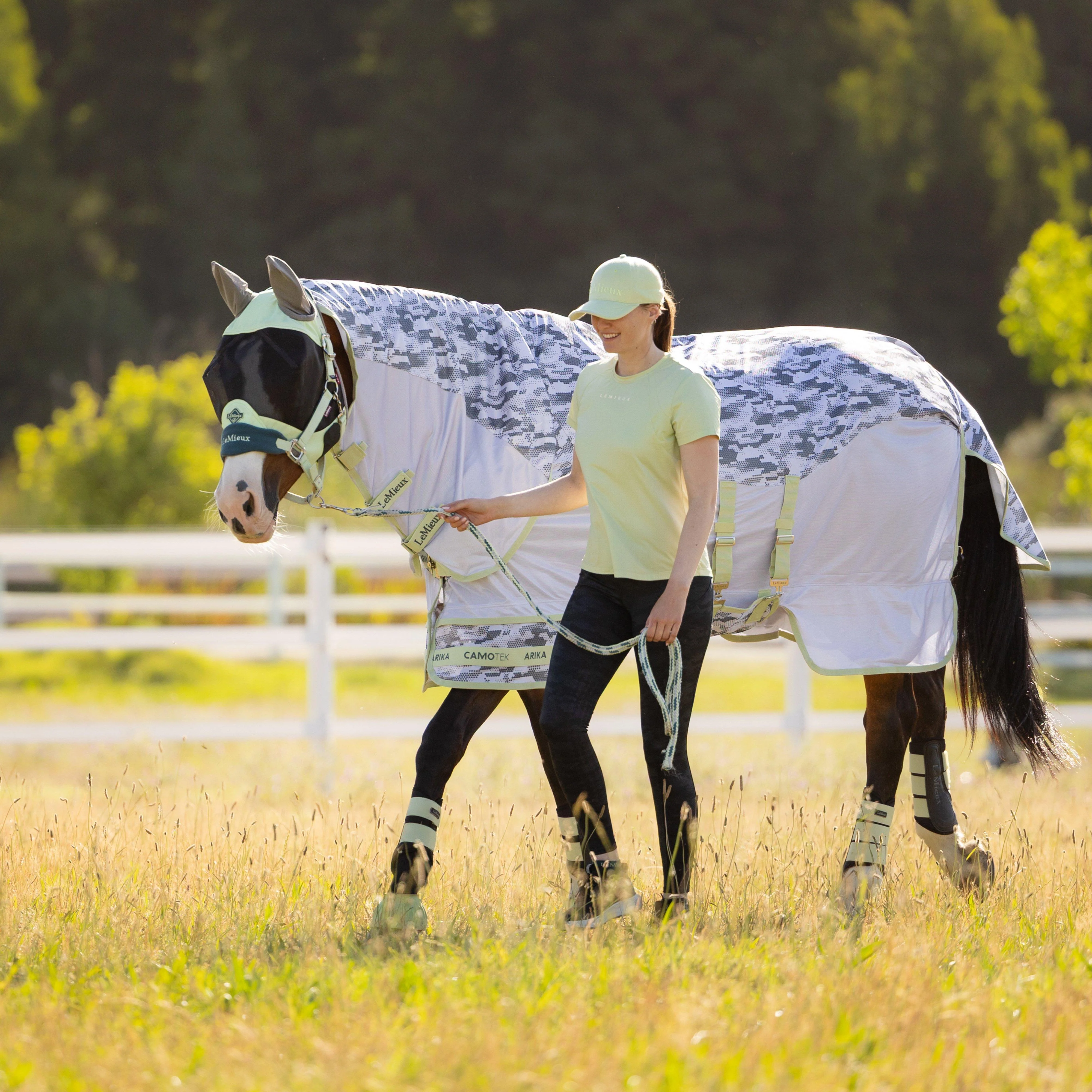 Arika Camo-Tek Fly Rug Macaron - Image 4