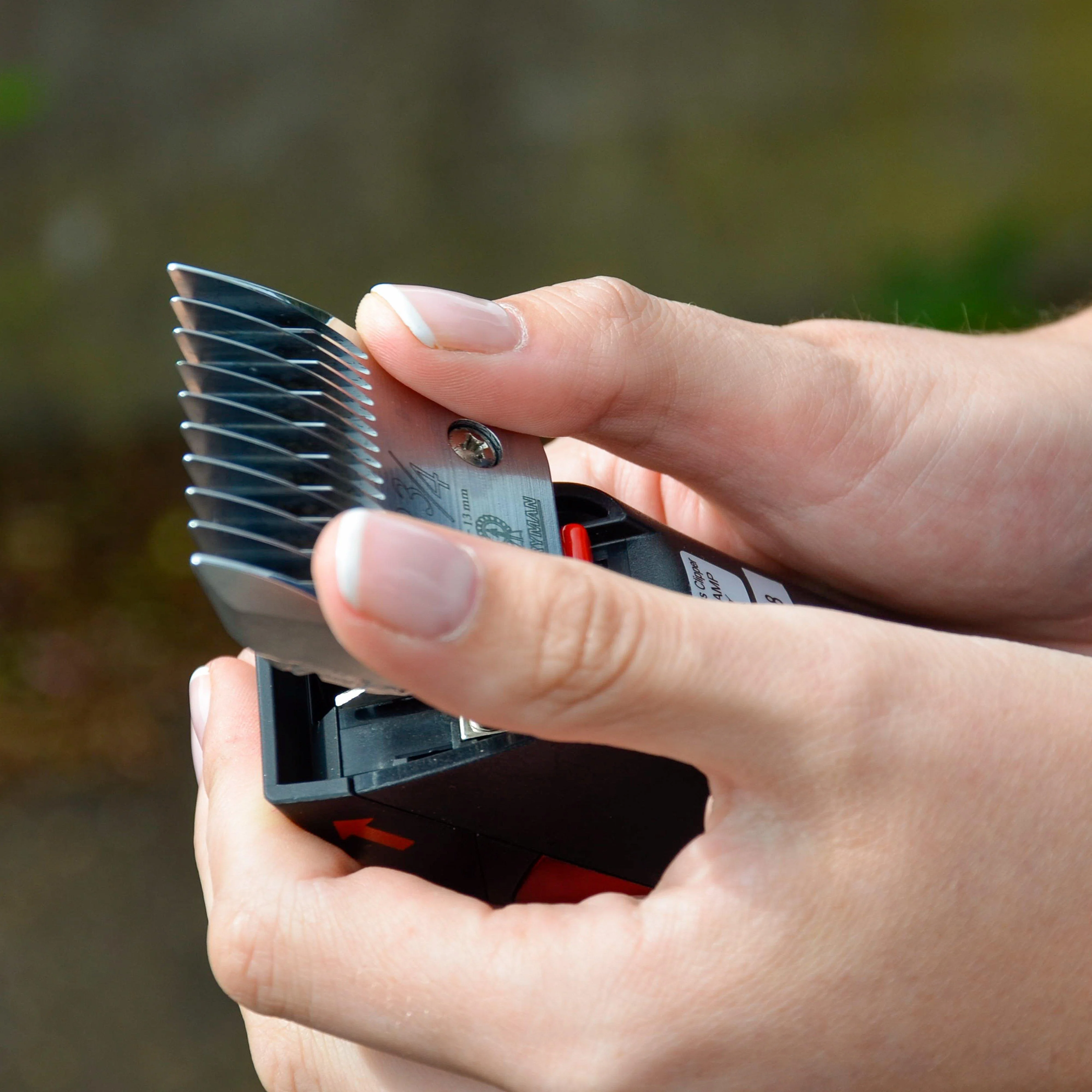Harmony Plus Clippers with Narrow 1.6mm Blade - Image 7